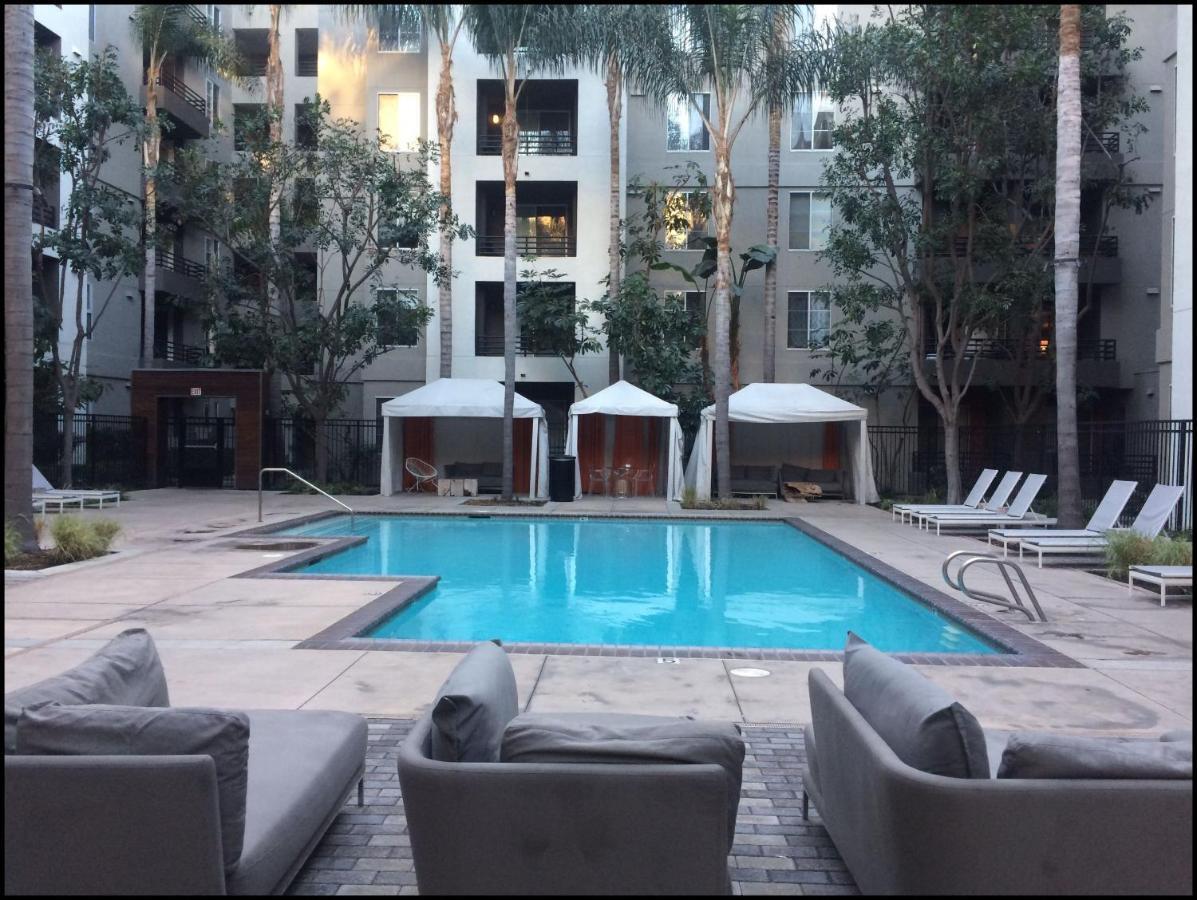 Fully Furnished Suites In Olympic Santa Monica Exteriör bild